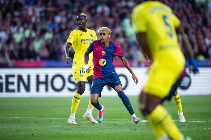 比利亚雷亚尔迎中超关键赛,赛前更衣室发声,目标明确,更衣室氛围转暖 比利亚雷亚尔迎中超关键赛,赛前更衣室发声,目标明确,更衣室氛围转暖